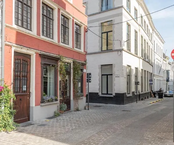 Cosy With Spectacular View From The Rooftop