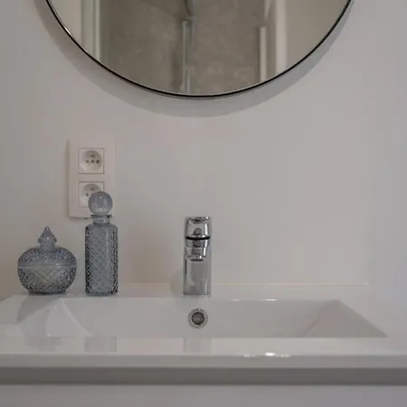 Cosy With Spectacular View From The Rooftop * Γάνδη